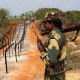 অস্ত্র ফেলে ছুটে পালাল বিএসএফ