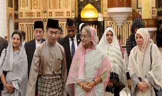 প্রধানমন্ত্রী দেশে ফিরছেন আজ