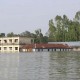 কুড়িগ্রামে শুকনো জায়গার অভাবে রান্না বন্ধ