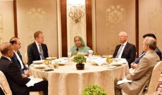 দক্ষিণ এশিয়ার মধ্যে বাংলাদেশ বিনিয়োগের জন্য উত্তম-শেখ হাসিনা