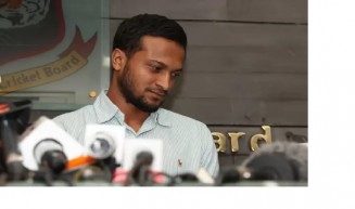 আইন লঙ্ঘন করে সাকিবকে সাজা দিলো আইসিসি !