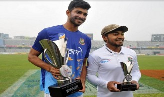 র্যাঙ্কিংয়ে মুশফিকের পাঁচ ও নাঈমের ২৯ ধাপ উন্নতি