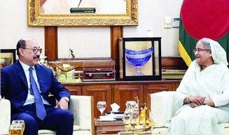 বাংলাদেশের প্রধানমন্ত্রীর সাথে ভারতের সচিবের সাক্ষাৎ নিয়ে কেন লুকোচুরি
