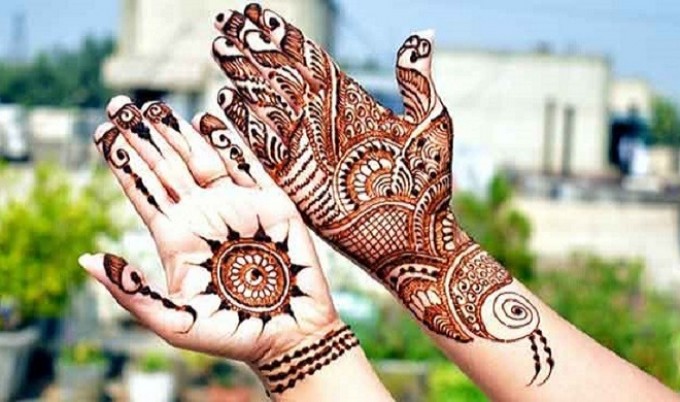 মেহেদীর রঙ গাঢ় করার কিছু কৌশল