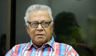 আইসিইউতে ভর্তি সমরেশ মজুমদার