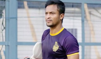 সাকিবকে বাদ রেখেই ব্যাটিংয়ে কলকাতা