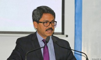 বিএনপির লবিস্ট নিয়োগের তথ্য নির্বাচন কমিশনে