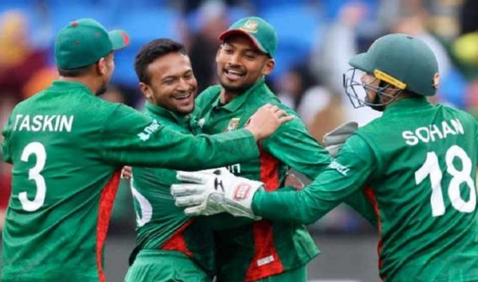 জিম্বাবুয়েকে হারিয়ে সেমির আশা টিকিয়া রাখলো টাইগাররা