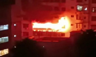 ভারতে বহুতল ভবনে ভয়াবহ আগুনে ১৪ জনের মৃত্যু