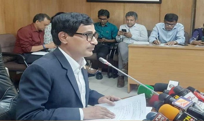 এক পরিবার থেকে তিনজনের বেশি ব্যাংক পরিচালক হতে পারবে না