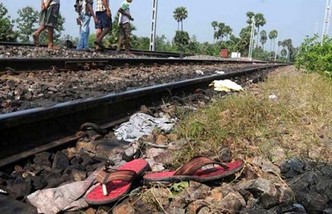 রাজধানীতে ট্রেন কাটা পড়ে নারীর মৃত্যু