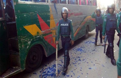 রাজধানীতে সড়ক দুর্ঘটনায় দুই গার্মেন্ট শ্রমিক নিহত