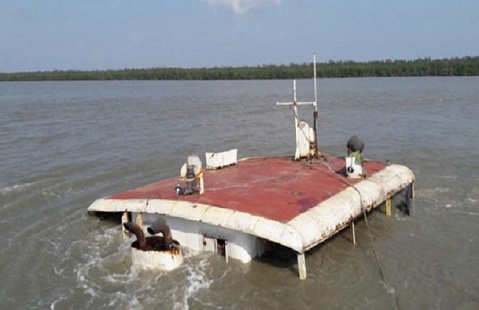 সুন্দরবনের পশুর নদীতে কার্গোডুবি, নিখোঁজ ৩