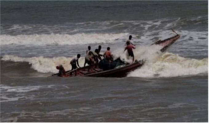 সাতক্ষীরা খুলনা যশোরে ঢুকেছে দুর্বল ফণী