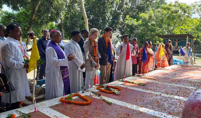 রবার্ট মিলার বানিয়ারচর ক্যাথলিক চার্চে