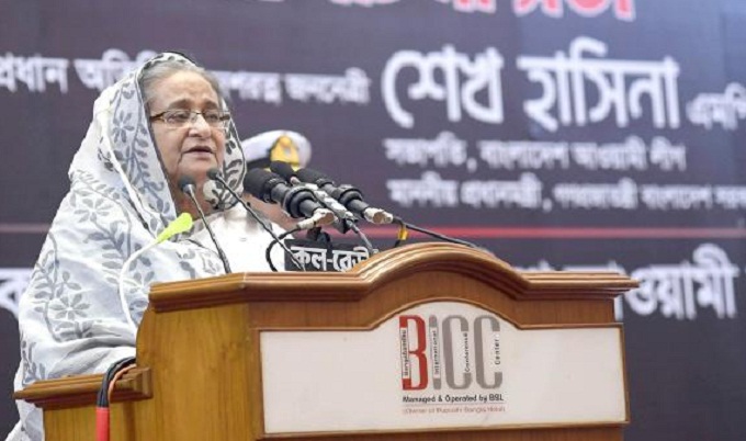 পাকিস্তানিরাও এখন বলতে বাধ্য হচ্ছে ‘হামকো বাংলাদেশ বানা দো’