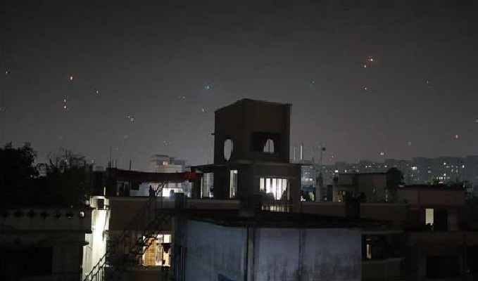 নিষেধাজ্ঞা উপেক্ষা করেই উদযাপিত থার্টি ফার্স্ট