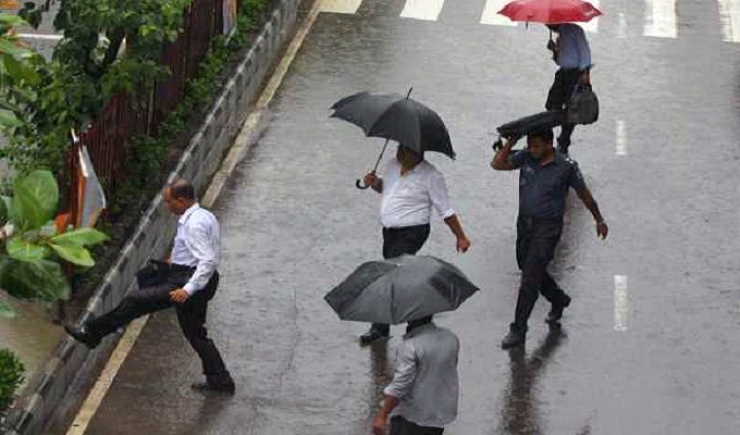 ফের বাড়বে শীতের তীব্রতা, ঝরবে বৃষ্টি