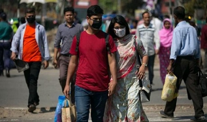 দ্বিতীয় দফায় সংক্রমণ ঝুঁকিতে বাংলাদেশ শীর্ষ দশে