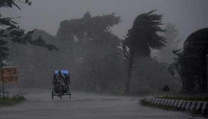 ১৯ অঞ্চলে ৬০ কিলোমিটার বেগে ঝড়ের শঙ্কা