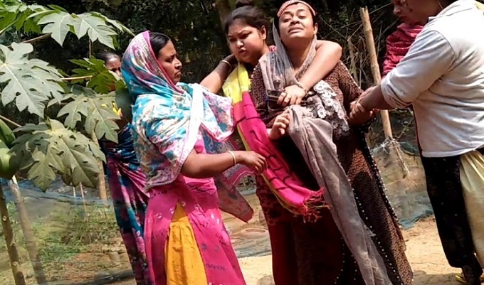 গাজীপুরে মা-মেয়েকে নির্যাতনের পেছনে ‘সুদের টাকা’