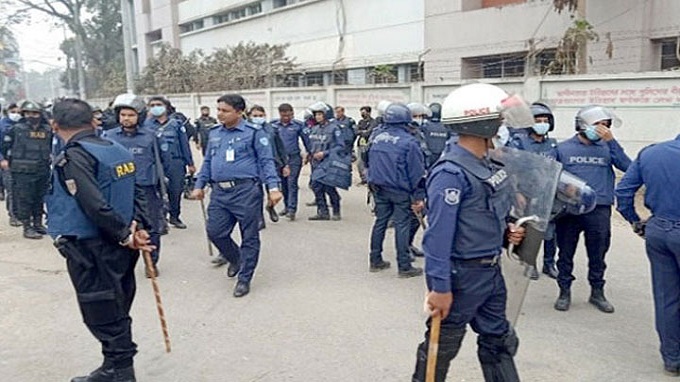 সংঘর্ষে নিহতের পর বসুরহাটে ফের ১৪৪ ধারা