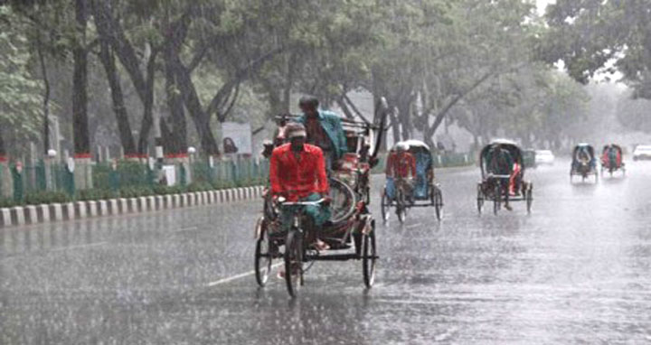 ইয়াসের প্রভাব: আগামী ৩ দিনে বৃষ্টি বাড়ার আভাস