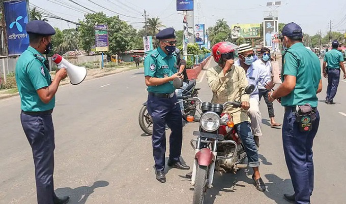 এবার লকডাউনে হার্ডলাইনে থাকবে পুলিশ