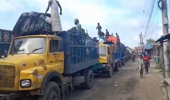 দৌলতদিয়া ঘাটে ৬ কিলোমিটার দীর্ঘ যানজট