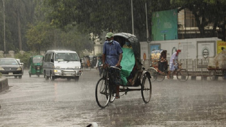 সাগরে লঘুচাপ সৃষ্টি হওয়ায় বৃষ্টি বাড়ার সম্ভাবনা