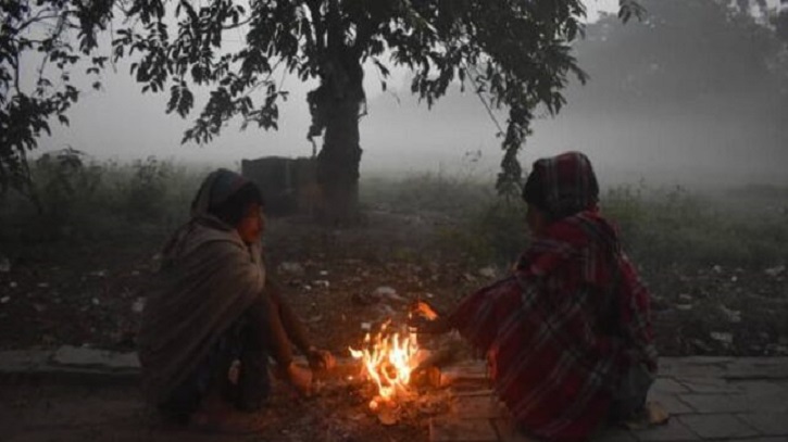 রাত থেকে বাড়বে কুয়াশা, শুরু হবে মৃদু শৈত্যপ্রবাহ