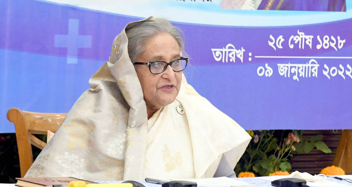 গবেষণায় সময় দিতে চিকিৎসকদের প্রতি প্রধানমন্ত্রীর আহ্বান