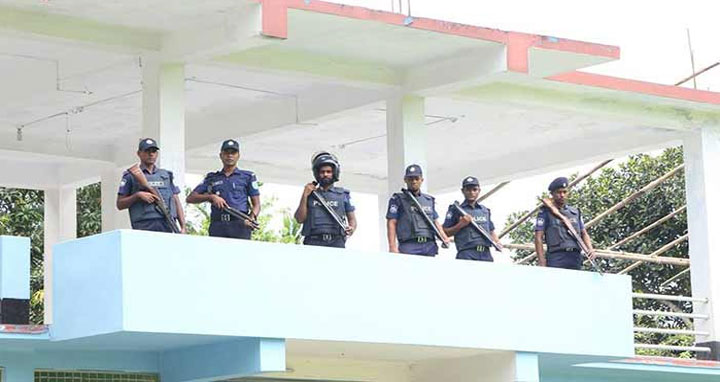 শোলাকিয়ায় ঈদ জামাত ঘিরে বিশেষ নিরাপত্তা ও নজরদারি