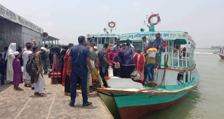 বাংলাবাজার-শিমুলিয়ায় লঞ্চ-স্পিডবোট চলাচল স্বাভাবিক