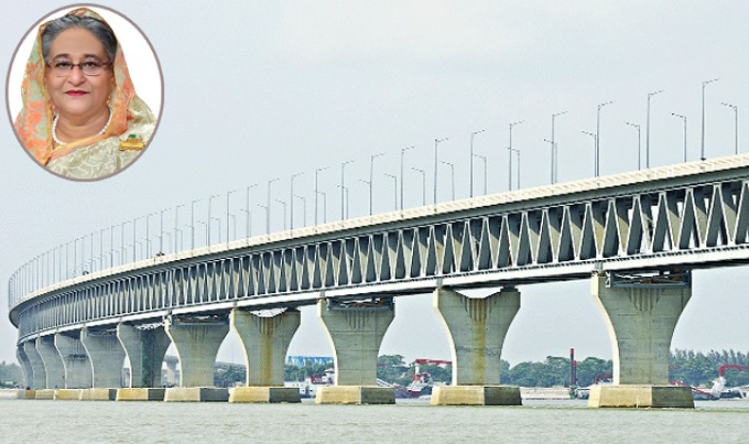 পদ্মা সেতু নির্মাণের যন্ত্র দিয়ে জাদুঘর করার নির্দেশ প্রধানমন্ত্রীর