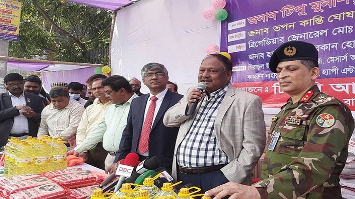 আপাতত জনপ্রতি টিসিবির পণ্যের পরিমাণ বাড়ছেনা- বাণিজ্যমন্ত্রী 