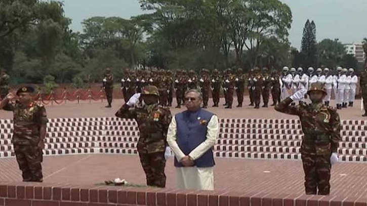 স্মৃতিসৌধে  শ্রদ্ধা নিবেদন  নবনিযুক্ত রাষ্ট্রপতির