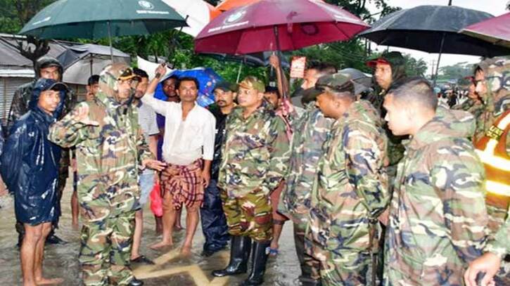 চট্টগ্রাম ও বান্দরবানে বন্যা মোকাবিলায় সেনা মোতায়েন