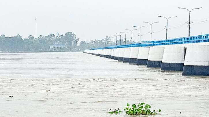 বিপৎসীমার কাছাকাছি তিস্তার পানি