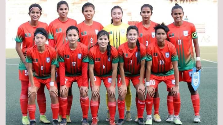 সিঙ্গাপুরকে পাত্তাই দিল না বাংলাদেশ নারী ফুটবল দল