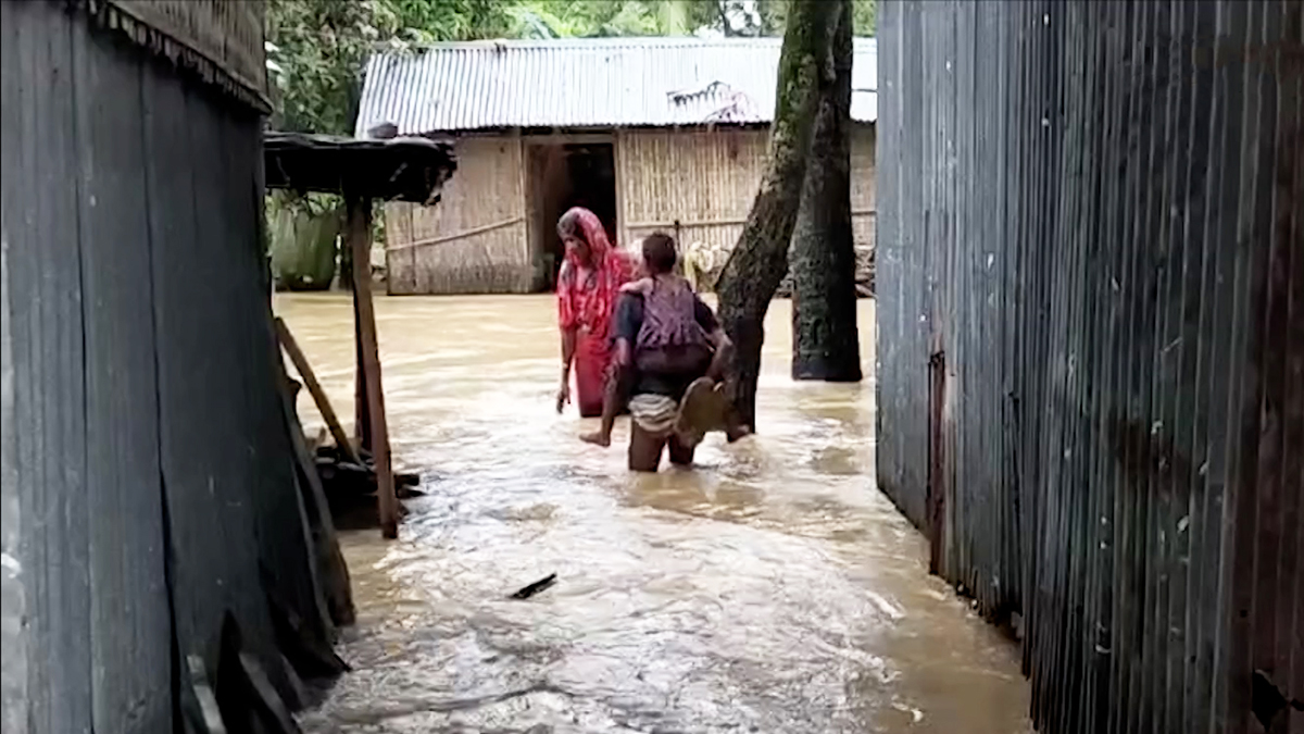 বন্যায় শেরপুরে নিহত ৭, ময়মনসিংহ-নেত্রকোণায় পরিস্থিতির অবনতি