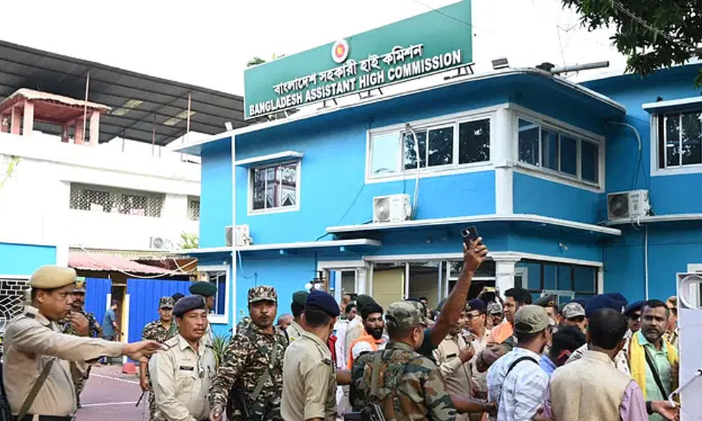 আগরতলায় বাংলাদেশের কনস্যুলার সেবা বন্ধ