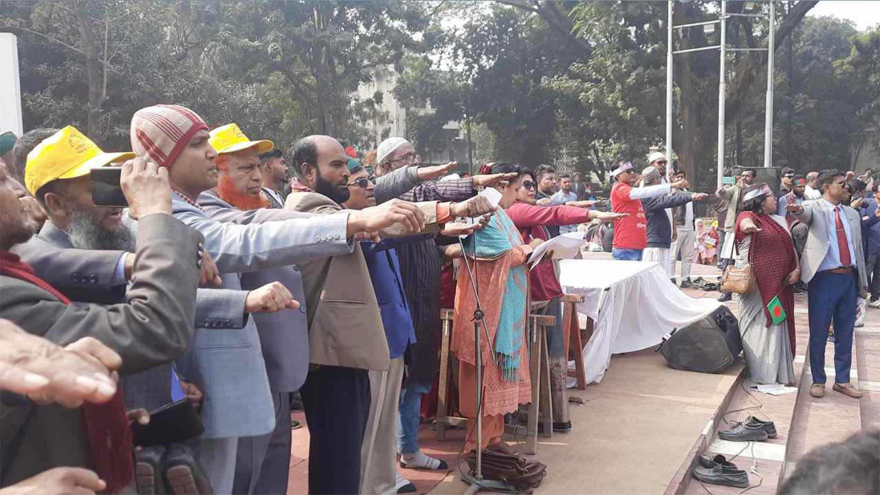 ‘অধিকারের প্রশ্নে কারও সঙ্গে আপস করবো না’