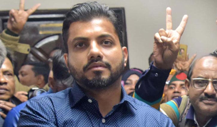 ৪৮ ঘণ্টার জন্য আন্দোলন স্থগিতের ঘোষণা ইশরাকের