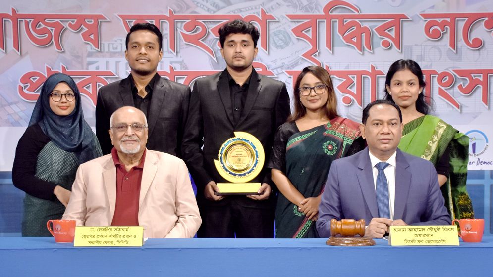এবারের বাজেটে নতুন কোনো চমক থাকছে না: দেবপ্রিয়