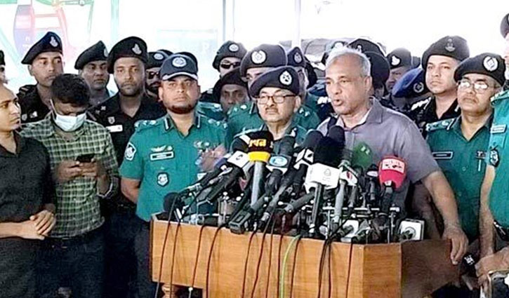 রাজধানীর নিরাপত্তা নিয়ে আমরা ১০০ ভাগ কনফিডেন্ট: স্বরাষ্ট্র উপদেষ্টা