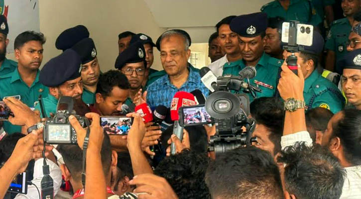 ঈদে আইনশৃঙ্খলা পরিস্থিতি সন্তোষজনক ছিল: স্বরাষ্ট্র উপদেষ্টা
