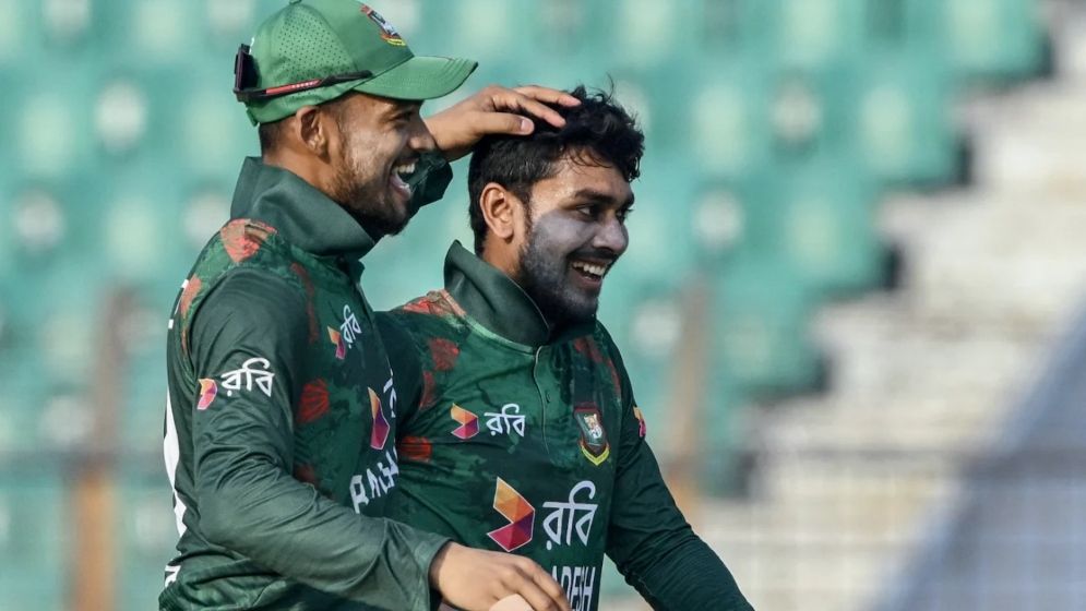 সংকট কাটিয়ে এক বছরের মধ্যেই দলকে গোছাতে চান মিরাজ