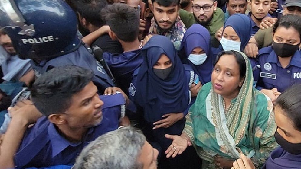 হত্যা মামলায় ২ দিনের রিমান্ডে আইভী