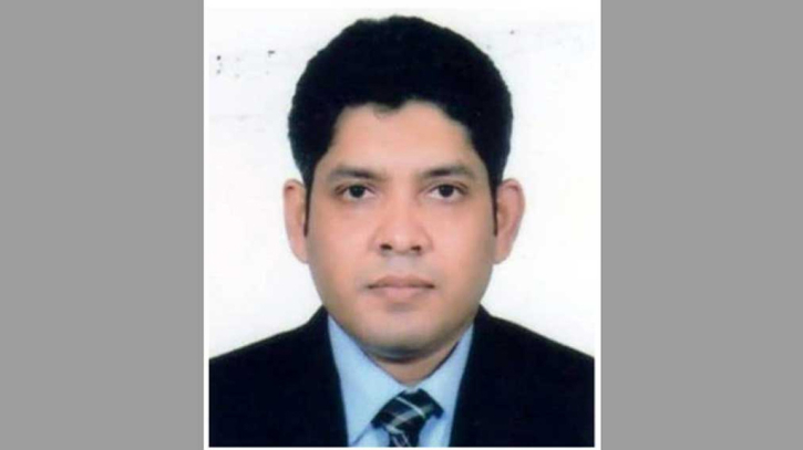 আপত্তিকর ছবি ও ভিডিও: শরীয়তপুরের সেই জেলা প্রশাসক ওএসডি